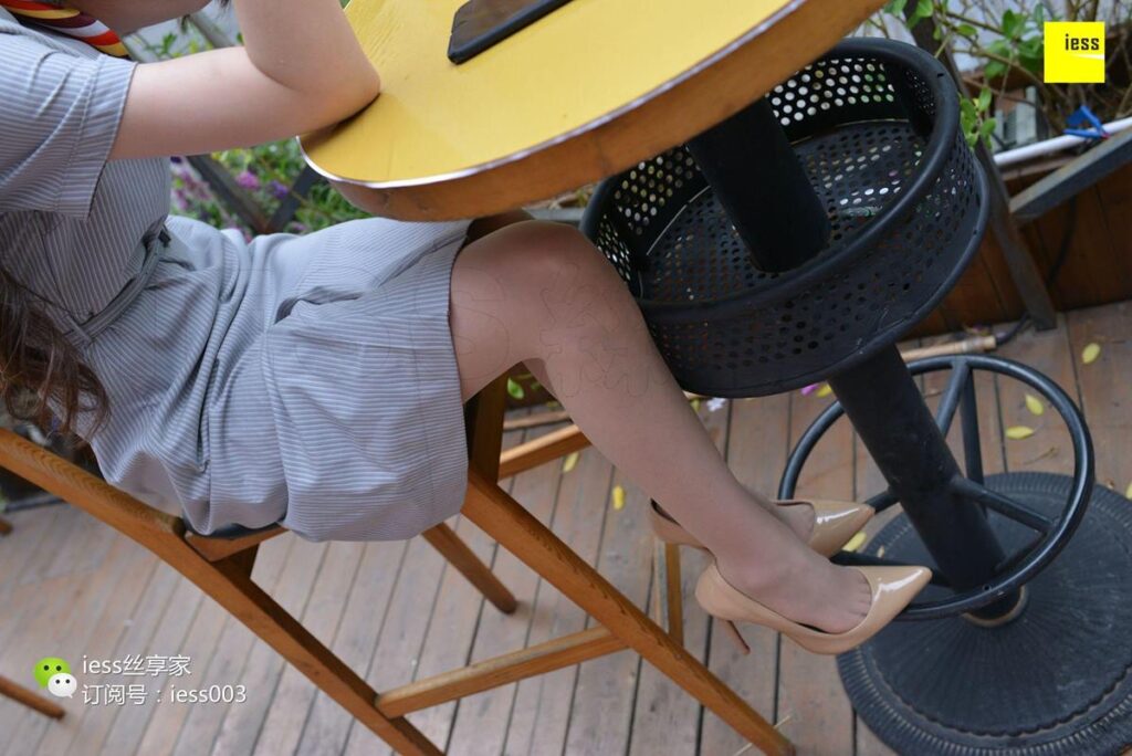 [IESS異思趣向] 2017.11.09 絲享家100：《佳佳牌飛機現(xiàn)在開始登機》佳佳 [99P/45.9MB]插圖2