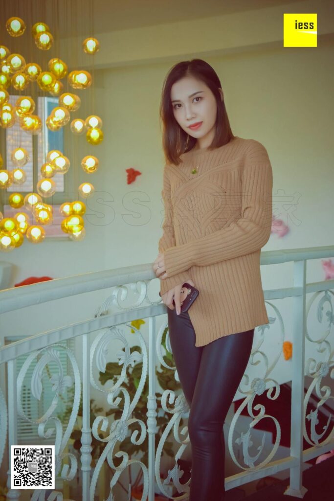 [IESS異思趣向] 2017.11.27 絲享家112：《包裹在皮褲里的肉絲》君君 [99P/35.5MB]插圖