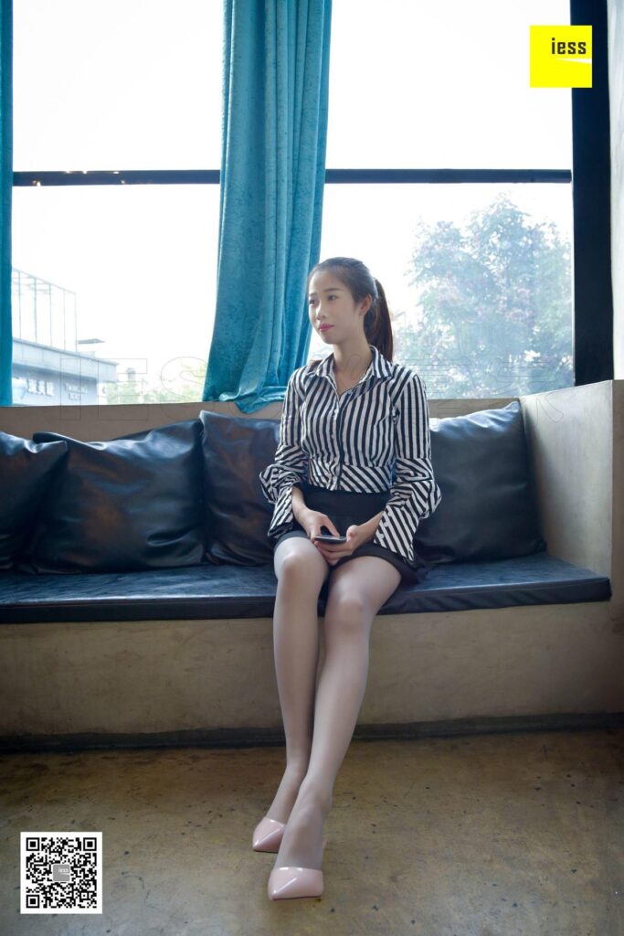 [IESS異思趣向] 2018.02.28 絲享家179：《知性灰絲涼拖》來(lái)來(lái) [99P/36.9MB]插圖