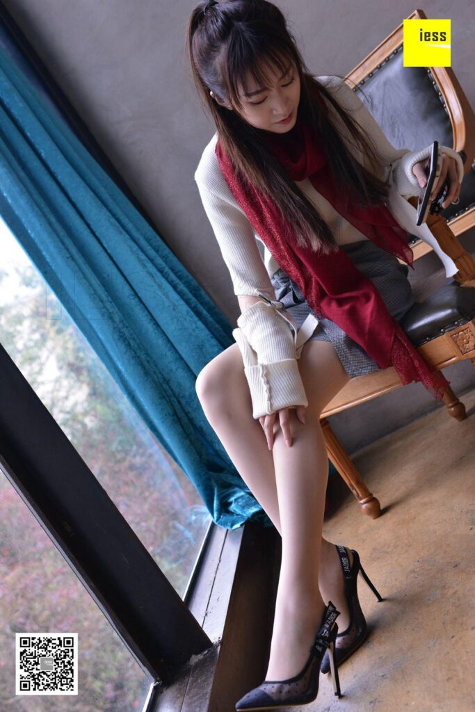 [IESS異思趣向] 2018.06.12 絲享家252：《透視高跟里的趾縫》紫紫 [90P/73MB]插圖3