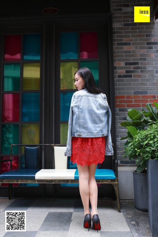 [IESS異思趣向] 2018.06.13 絲享家253：《辣媽帥氣街拍》辣媽 [90P/48.5MB]-無料攝影圈