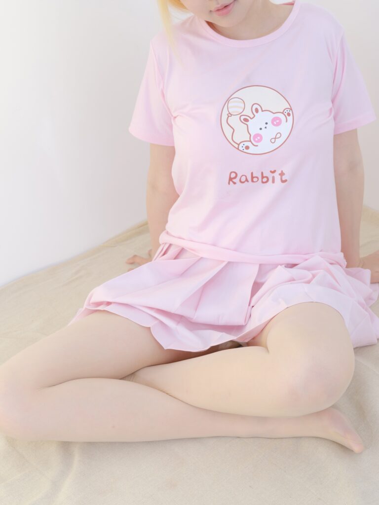 森蘿財(cái)團(tuán)寫真 露露子試拍 01E4K[100P/1V/4.29GB]插圖4