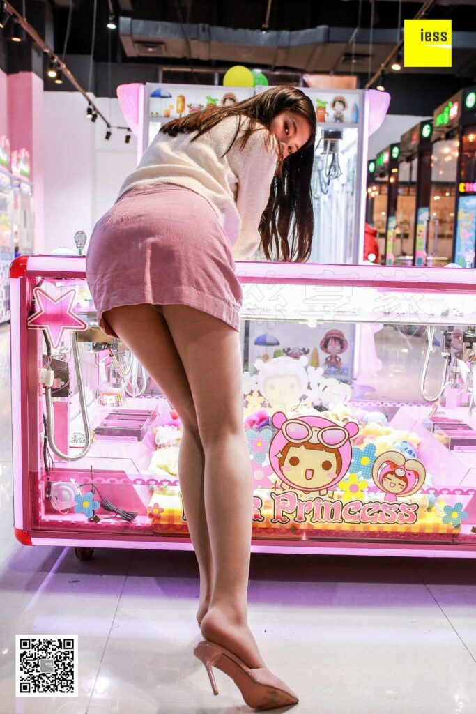 [IESS異思趣向] 2018.07.11 絲享家272：《玩娃娃機的少女》七七 [89P/29.6MB]插圖2