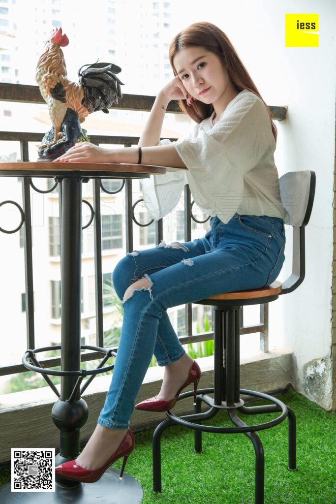 [IESS異思趣向] 2018.09.25 絲享家323：《好大的一個洞》名利姐 [90P/51MB]插圖2