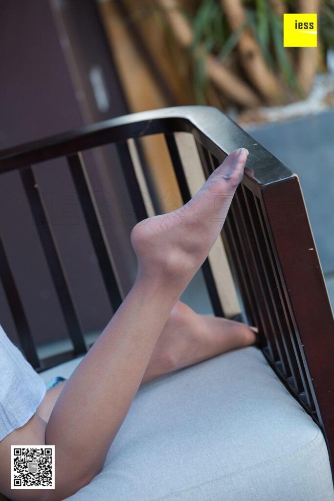 [IESS異思趣向] 2018.10.18 絲享家340：《婉萍素雅風灰絲》婉萍 [94P/38.3MB]插圖2