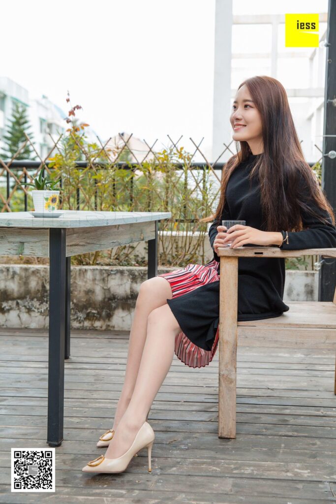 [IESS異思趣向] 2018.11.29 絲享家370：《婉萍的多肉花園》婉萍 [94P/42.2MB]插圖1