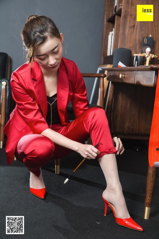 [IESS異思趣向] 2019.02.06 絲享家415：《秋秋恭賀新春》秋秋 [88P/37.2MB]-無料攝影圈