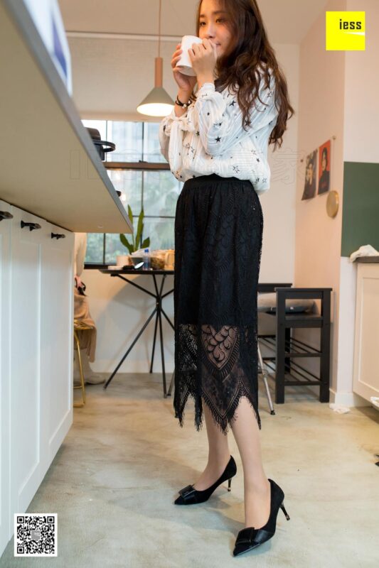 [IESS異思趣向] 2019.03.04 絲享家434：《婉萍的下午茶時光》婉萍 [90P/26.1MB]-無料攝影圈