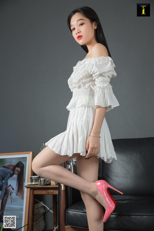 [IESS異思趣向] 2019.07.05 絲享家522：《可樂的少女系高跟》可樂 [87P/31MB]-無料攝影圈