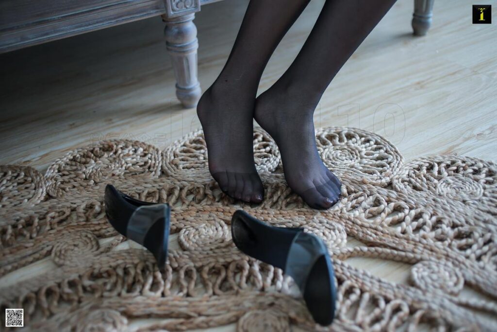 [IESS異思趣向] 2019.09.02 絲享家562：小衫《小衫的花樣年華》[75P/23MB]插圖3