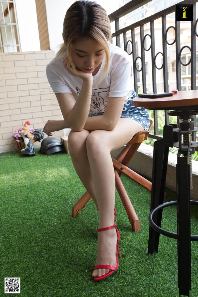 [IESS異思趣向] 2019.10.16 絲享家589：梓琪《軟綿綿的菜干》[96P/44.7MB]插圖1