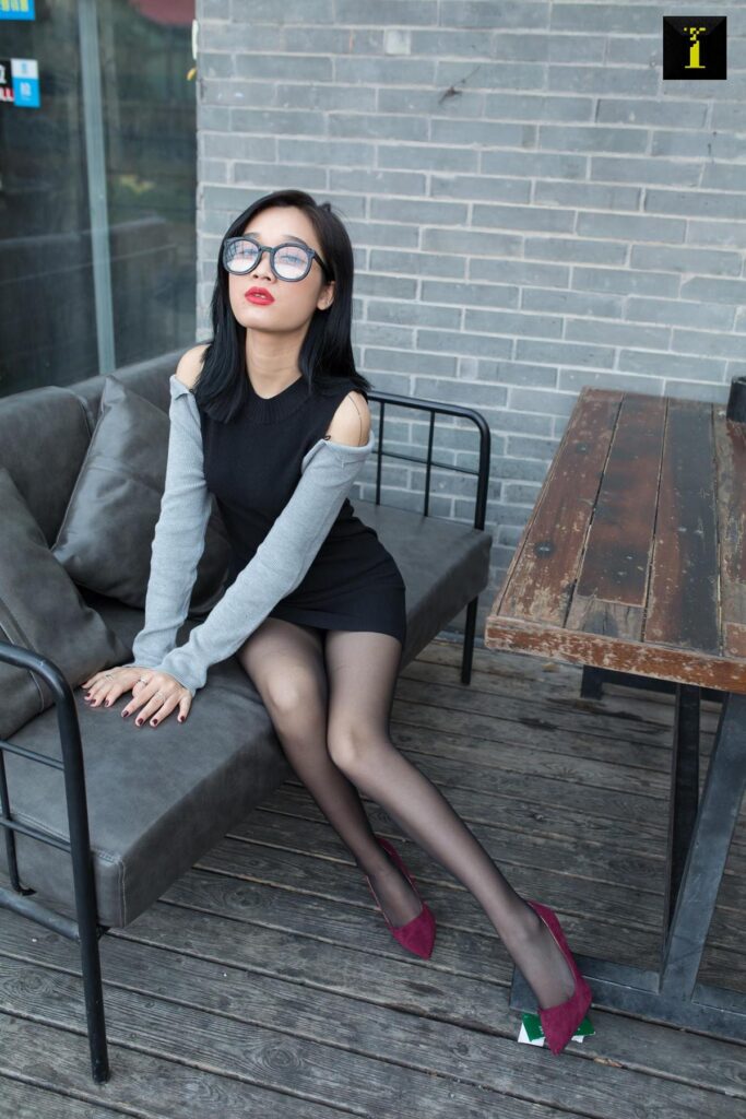 [IESS異思趣向] 2019.12.02 絲享家628：可樂(lè)《冬季專屬絨面高跟》[82P/35.8MB]插圖