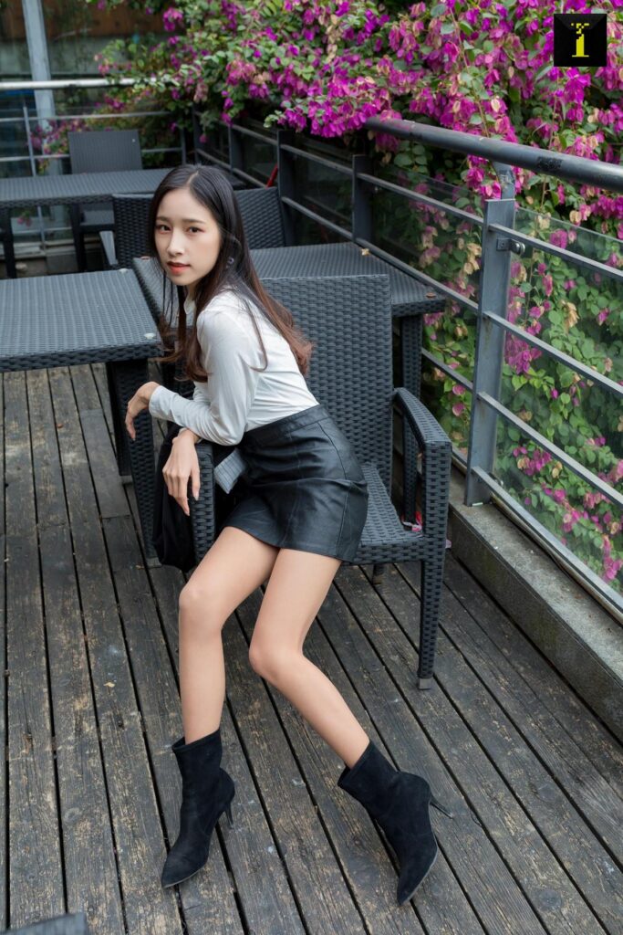 [IESS異思趣向] 2019.12.13 絲享家637：美子《美子與三角梅》[94P/50MB]插圖1