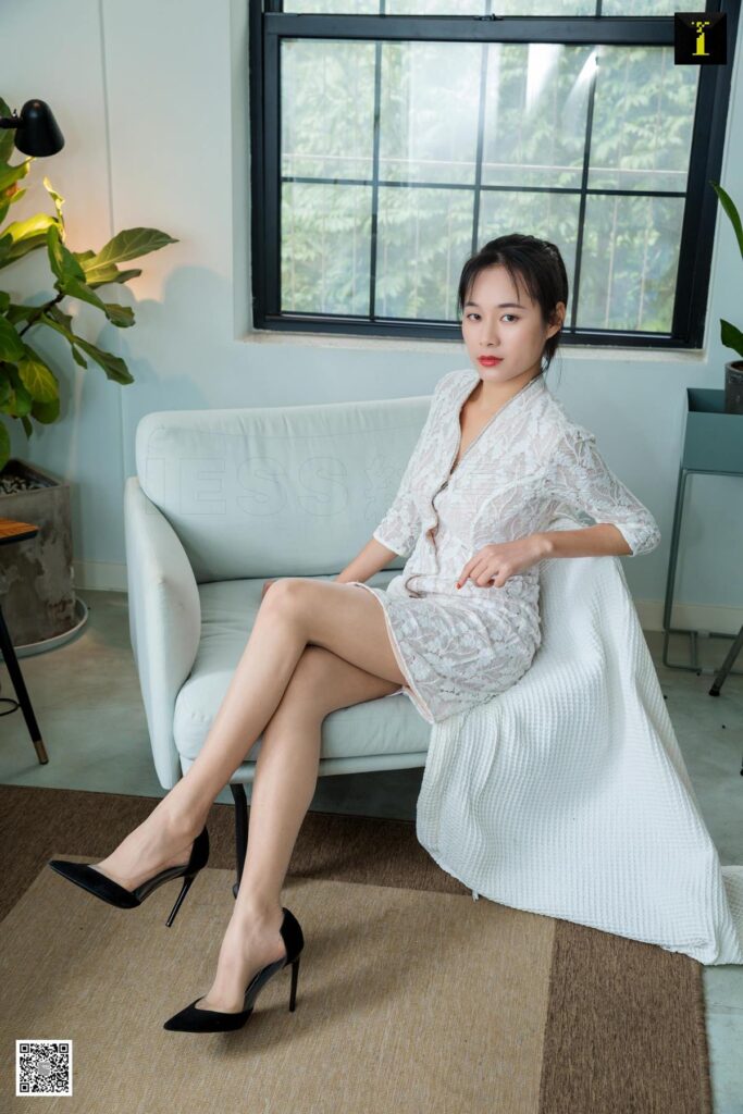 [IESS異思趣向] 2020.01.10 絲享家 655 小小《你選高跟還是平底》[93P/36.4MB]插圖1