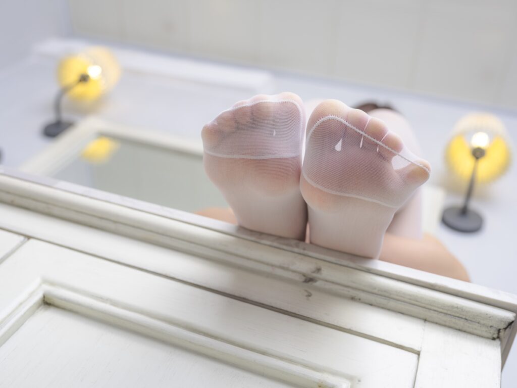 森蘿財團寫真 晴澀007 乃晴 水島空 白絲 15D 蕾絲胖次[97P/1V/6.45GB]插圖1