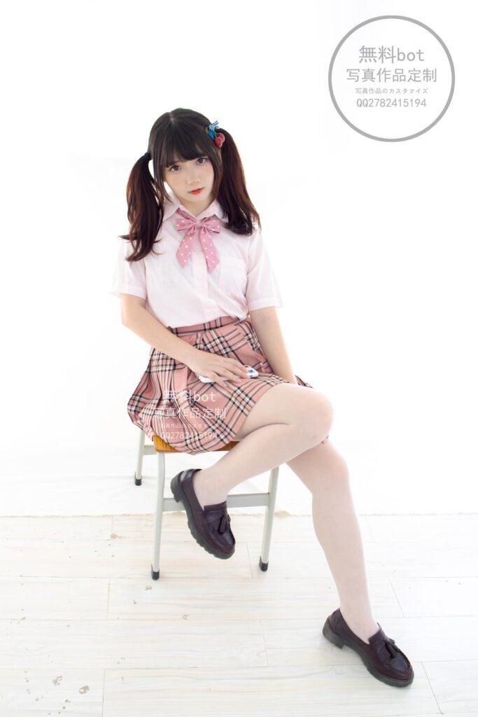 森蘿財(cái)團(tuán)寫真 無料001 JK格子裙[102P/1V/2.64GB]插圖1