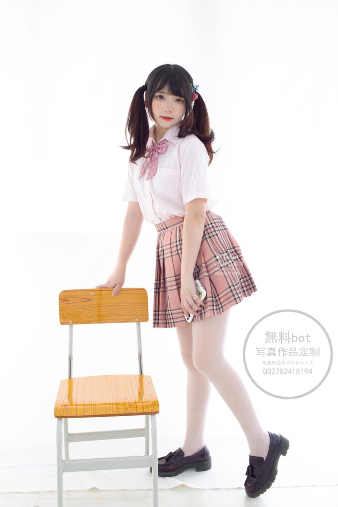 森蘿財(cái)團(tuán)寫真 無料001 JK格子裙[102P/1V/2.64GB]插圖3