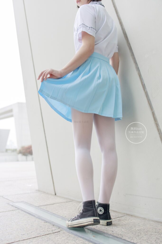 森蘿財(cái)團(tuán)寫真 有料 NO.005 小茵[68P/862MB]插圖2