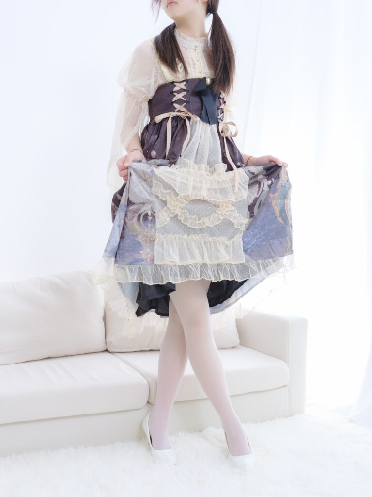 森蘿財(cái)團(tuán)寫(xiě)真 雨云 07E4K[142P/1V/7.41GB]插圖