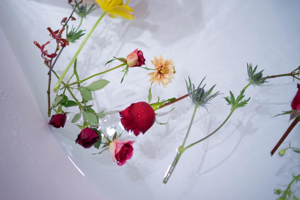 30黑川 橙色泳衣插圖1