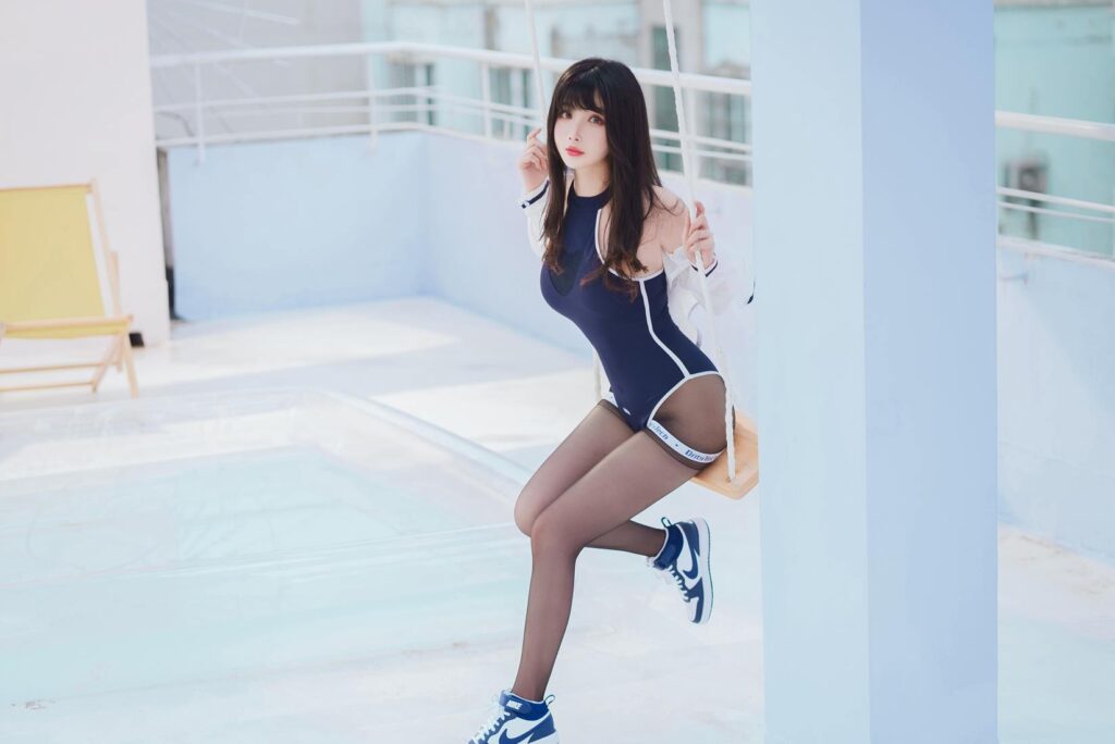 rioko涼涼子 NO.066 – 天臺競泳[50P/1V/247MB]插圖1