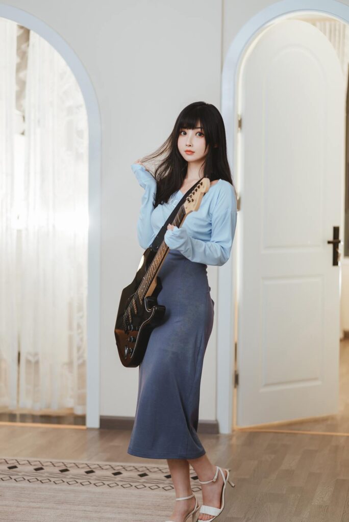 rioko涼涼子 NO.070 – 吉他妹妹系帶裙[45P/1V/1.26GB]插圖