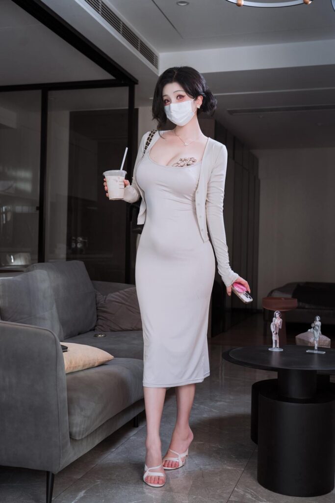 rioko涼涼子(肉扣熱熱子) NO.119 – 鄰居家的大姐姐[45P/489MB]插圖1