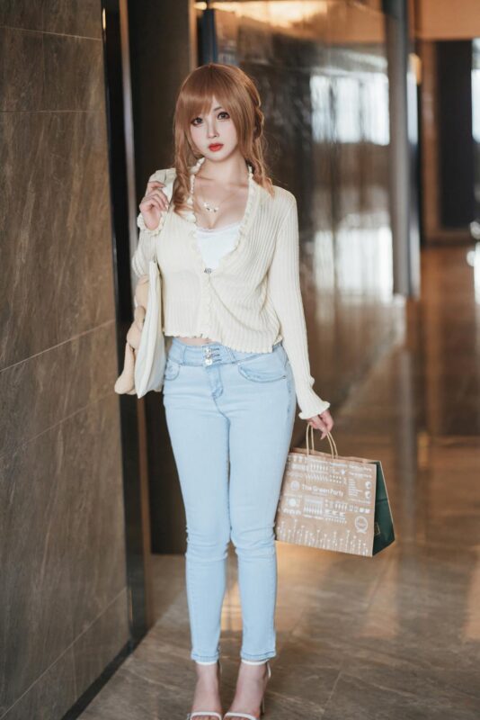 COS福利rioko涼涼子 079 人妻 [26P/481MB]-無(wú)料攝影圈