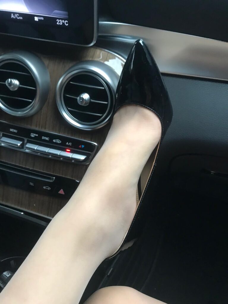 哈比美腿套圖系列二 [180P]插圖1