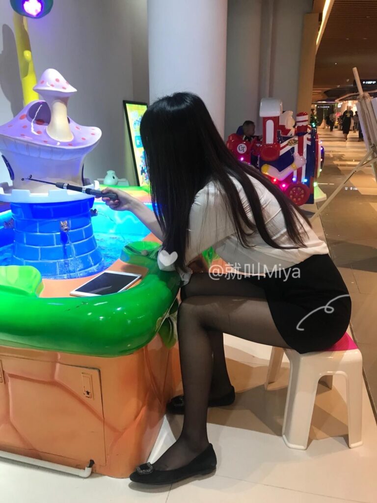 哈比美腿套圖系列七 [64P]插圖3