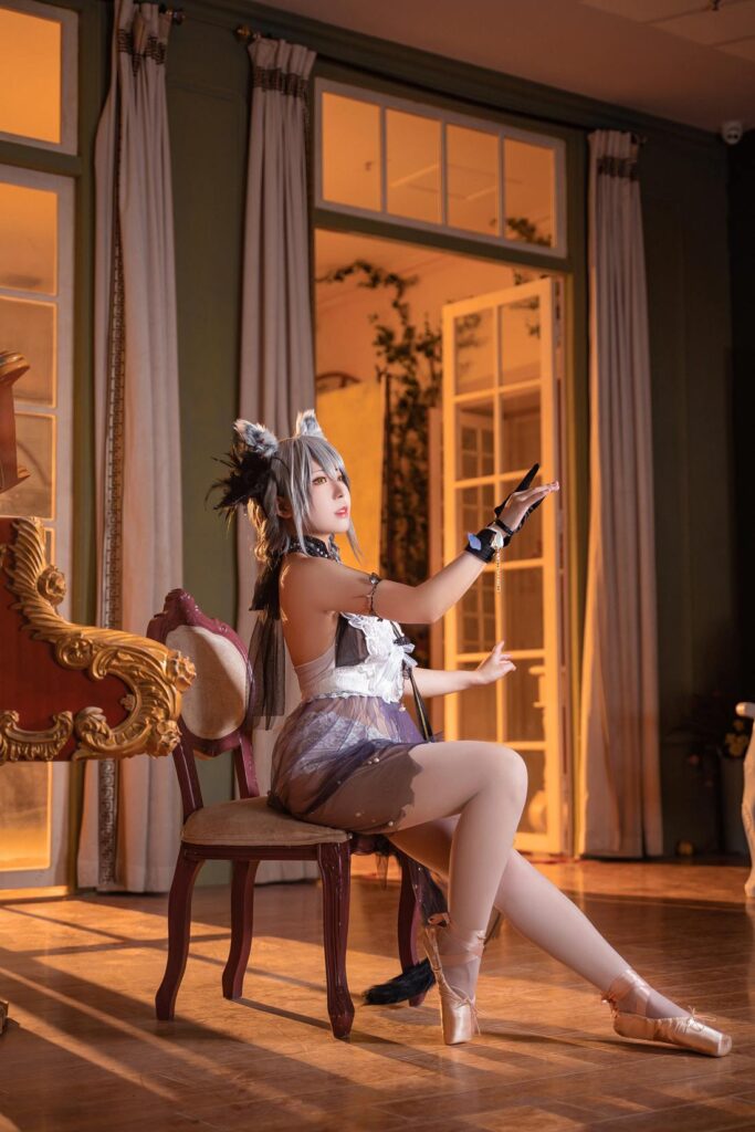 網(wǎng)紅Coser@虎森森 015 黑芭蕾 [15P/226MB]插圖2