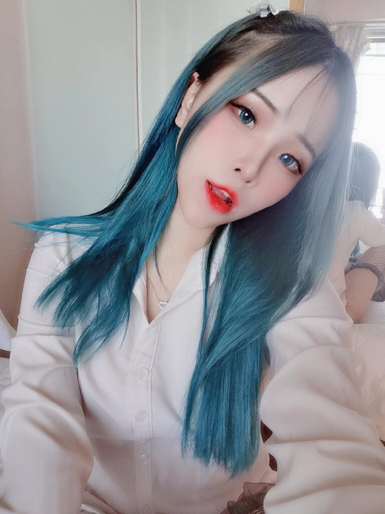 花リリ(Plant Lily) NO.001 – Selfie Set[29P/1V/25.3MB]插圖1