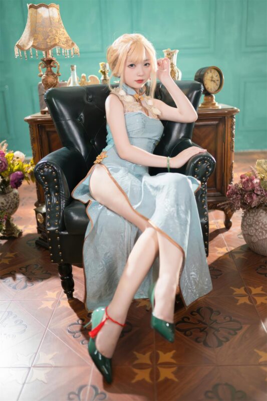 花鈴 NO.065 – 玉甌立旗袍[88P/693MB]-無料攝影圈