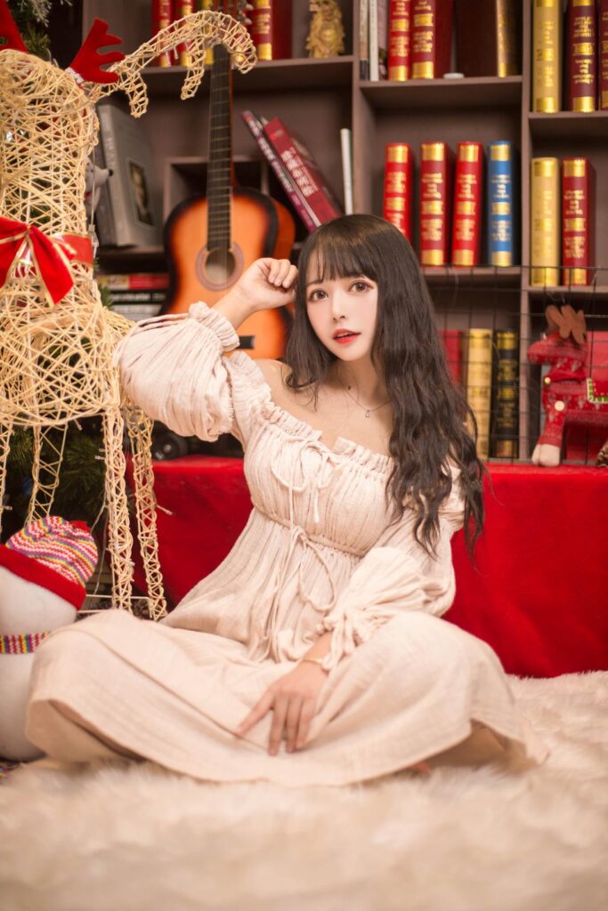 大眼萌妹黑貓貓OvO – 圣誕 [14P/119MB]插圖3