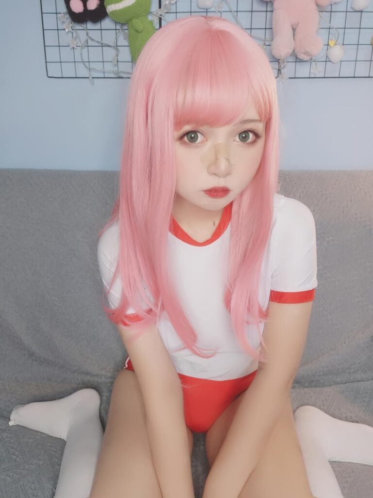 大眼萌妹黑貓貓OvO – 體操服自拍 [16P/41MB]插圖3