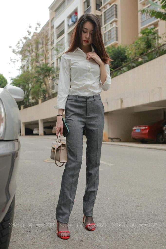 [IESS異思趣向] 2021.06.15 絲享家 833：佳爺《六月女神特輯》[84P/161MB]插圖