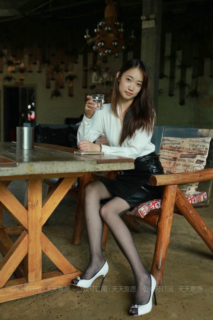 [IESS異思趣向] 2021.06.30 絲享家 847：小高《OL黑玫瑰》[84P/155MB]插圖3