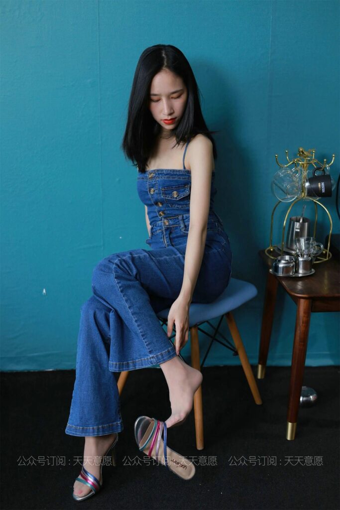 [IESS異思趣向] 2021.08.04 絲享家 879：美子《美背庫里絲》[100P/181MB]插圖2