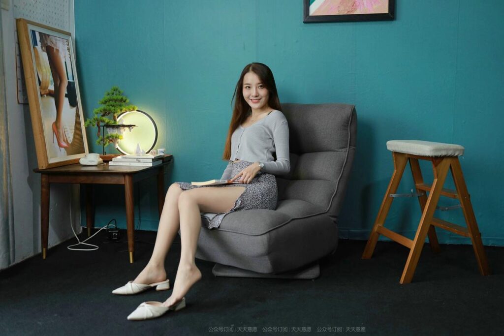 [IESS異思趣向] 2021.08.19 絲享家 894：婉蘋(píng)《溫柔的碎花裙》[95P/151MB]插圖1