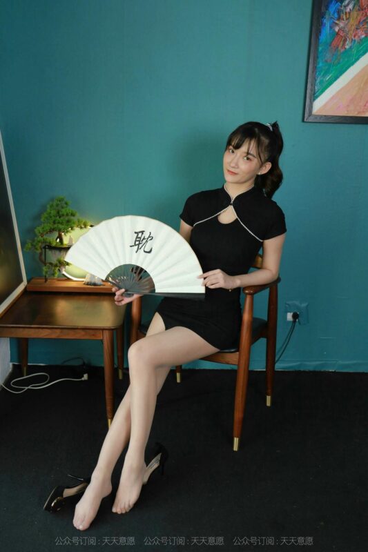 [IESS異思趣向] 2021.09.28 絲享家 932：秋秋《嫵媚旗袍》[91P/122MB]-無料攝影圈