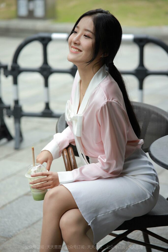 [IESS異思趣向] 2021.11.19 絲享家 978：婉蘋《粉紅色的回憶》[84P/101MB]插圖