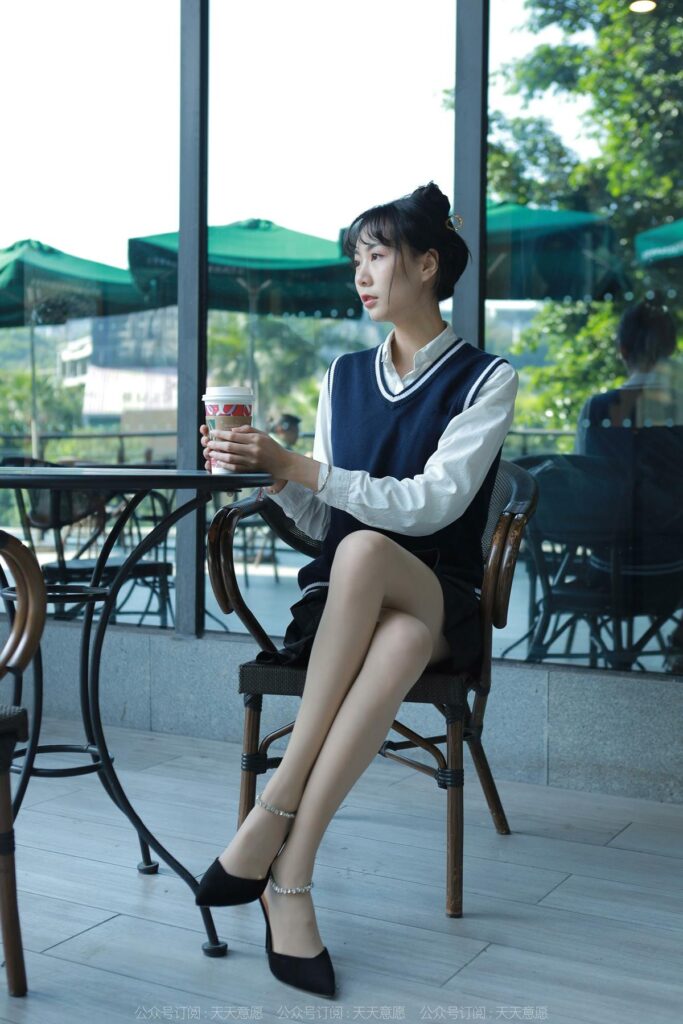 [IESS異思趣向] 2022.01.10 絲享家 985：團(tuán)團(tuán)《純玉學(xué)苑裝》[95P/122MB]插圖2