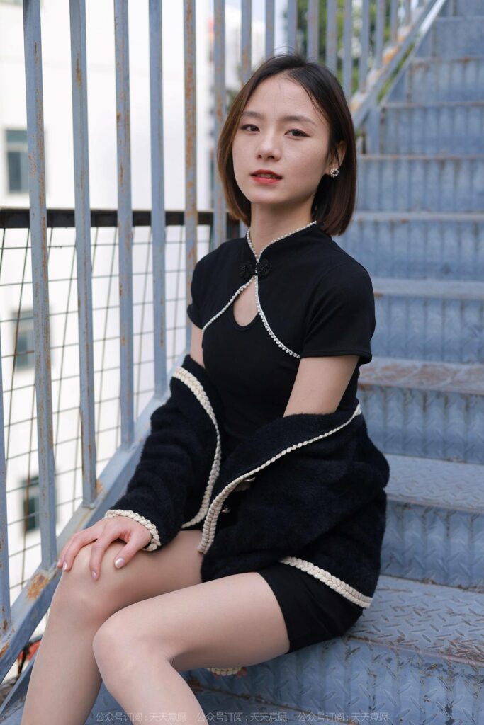 [IESS異思趣向] 2022.01.30 絲享家 994：小六《黑色旗袍肉色絲》[97P/145MB]插圖2