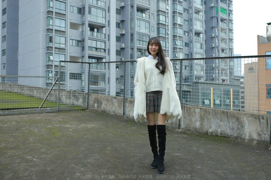 [IESS異思趣向] 2022.2.28 絲享家 1014：團(tuán)團(tuán)《長靴肉絲》[88P/112MB]插圖1