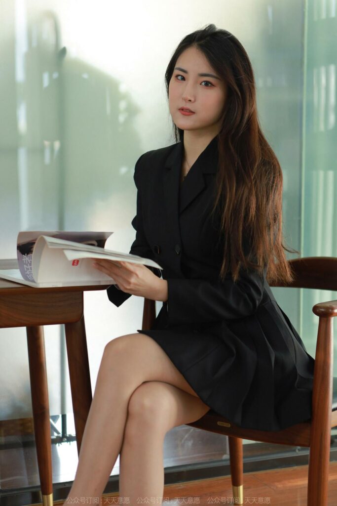 [IESS異思趣向] 2022.4.20 絲享家 1065：小寶《黑色百褶裙》[79P/80MB]插圖2