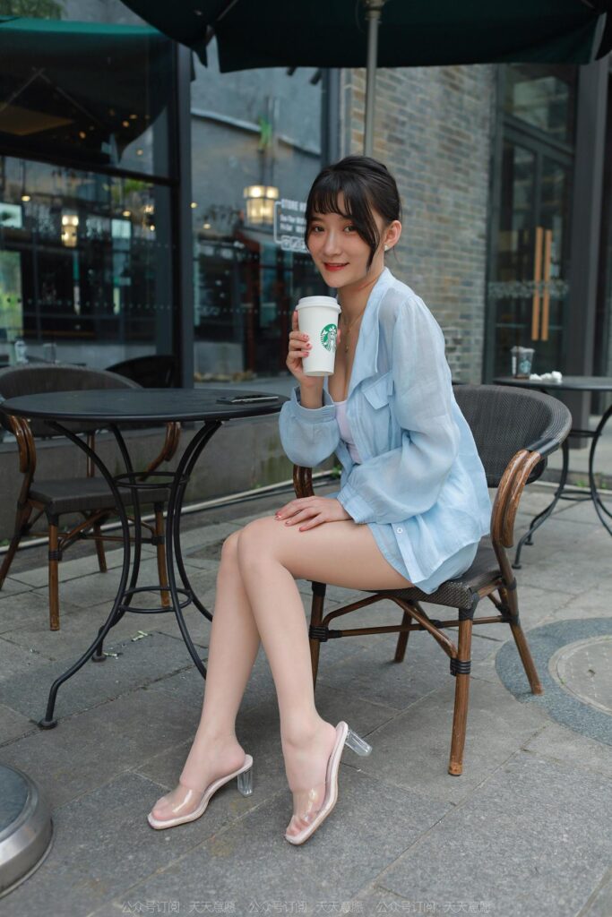 [IESS異思趣向] 2022.5.11 絲享家 1085：秋秋《藍(lán)色事業(yè)線》[86P/98MB]插圖1