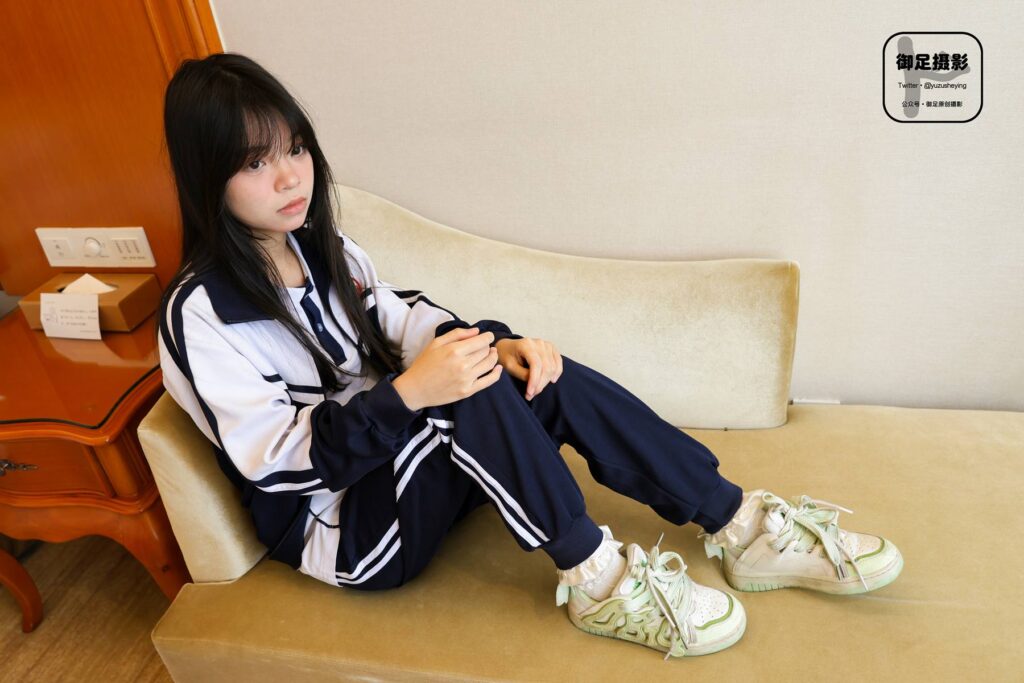 御足攝影 NO.044 – 校服踩踩踩[110P/1V/2.61GB]插圖2