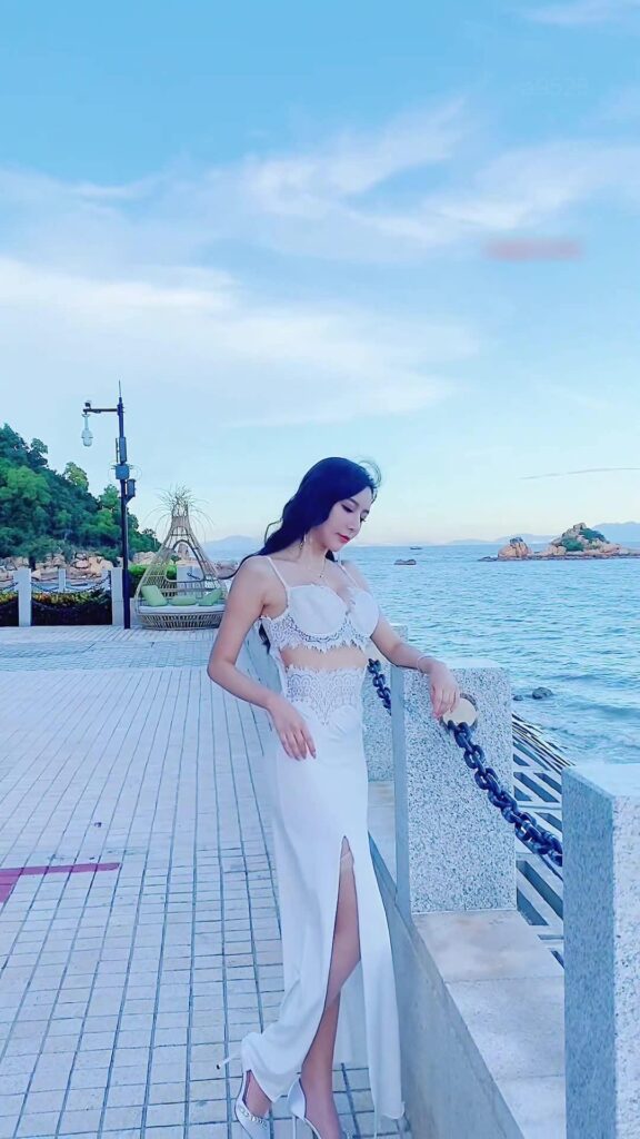 王馨瑤Yanni 013 白色長裙[1V/295MB]插圖2