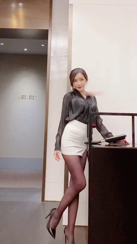 王馨瑤Yanni - 黑色透視襯衣[1V/511MB]-無料攝影圈