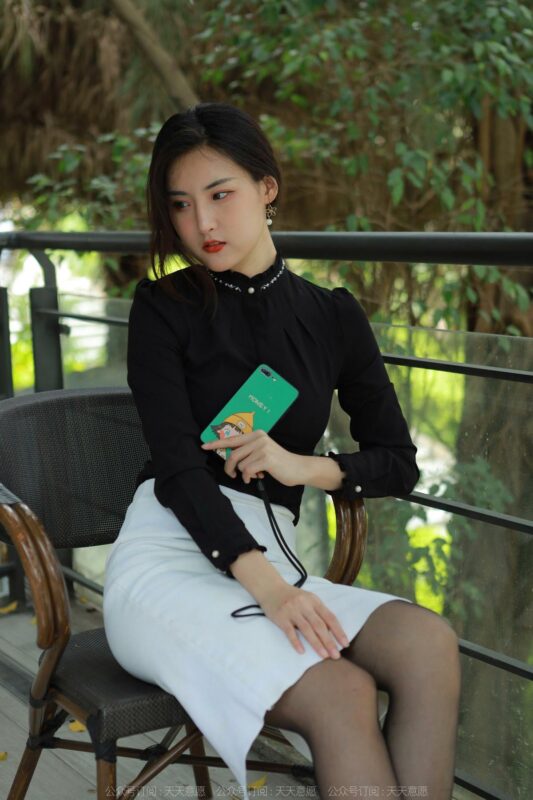 [IESS異思趣向] 2022.5.15 絲享家 1089：小寶《嘿絲黑襯衣》[81P/96MB]-無料攝影圈